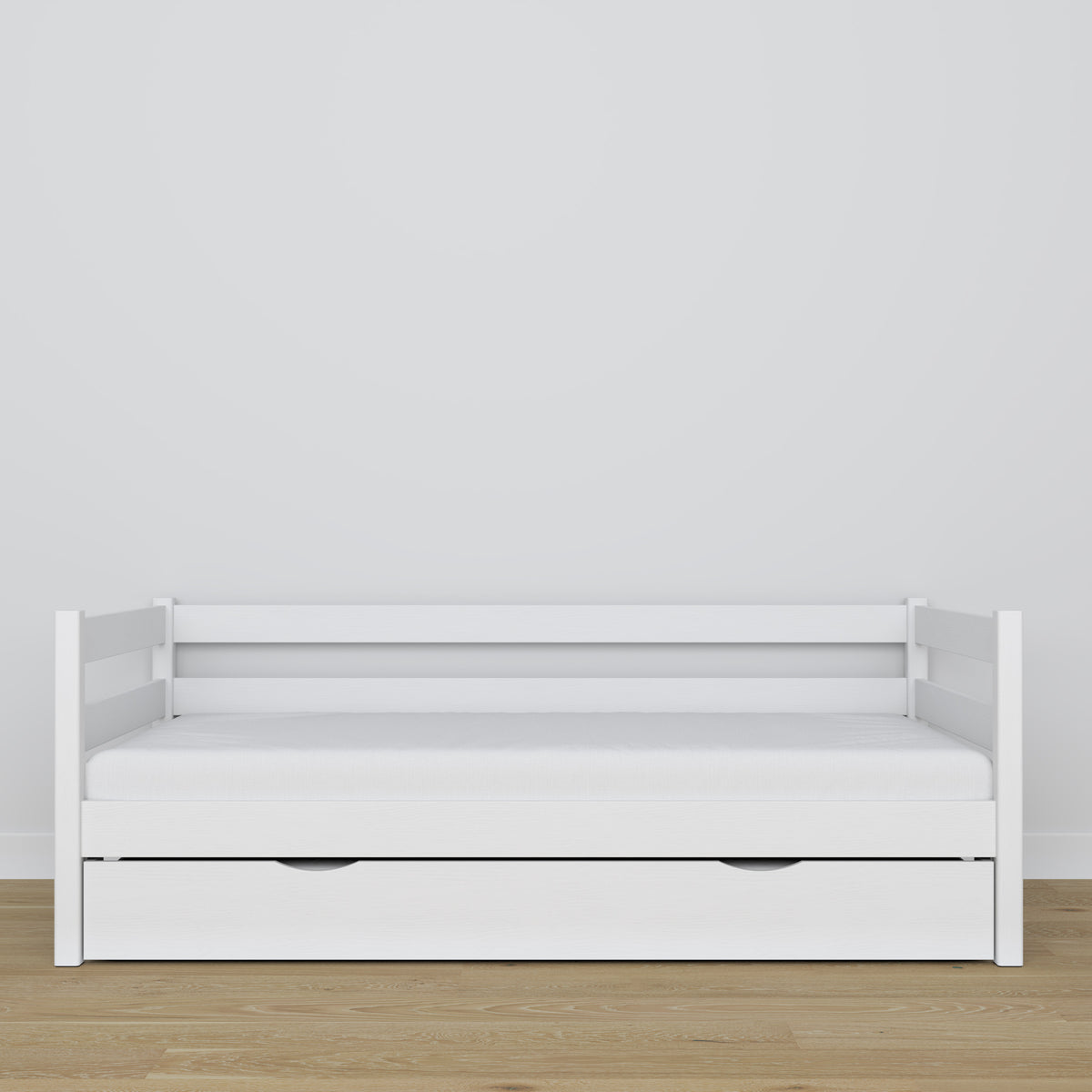 Sofa-lova su stalčiumi ant balto medinio čiužinio - matmenys, Nizio
