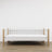 Balta medinė sofa-lova su ąžuolu - vaizdas nuo galvūgalio, vaikų kambarys
