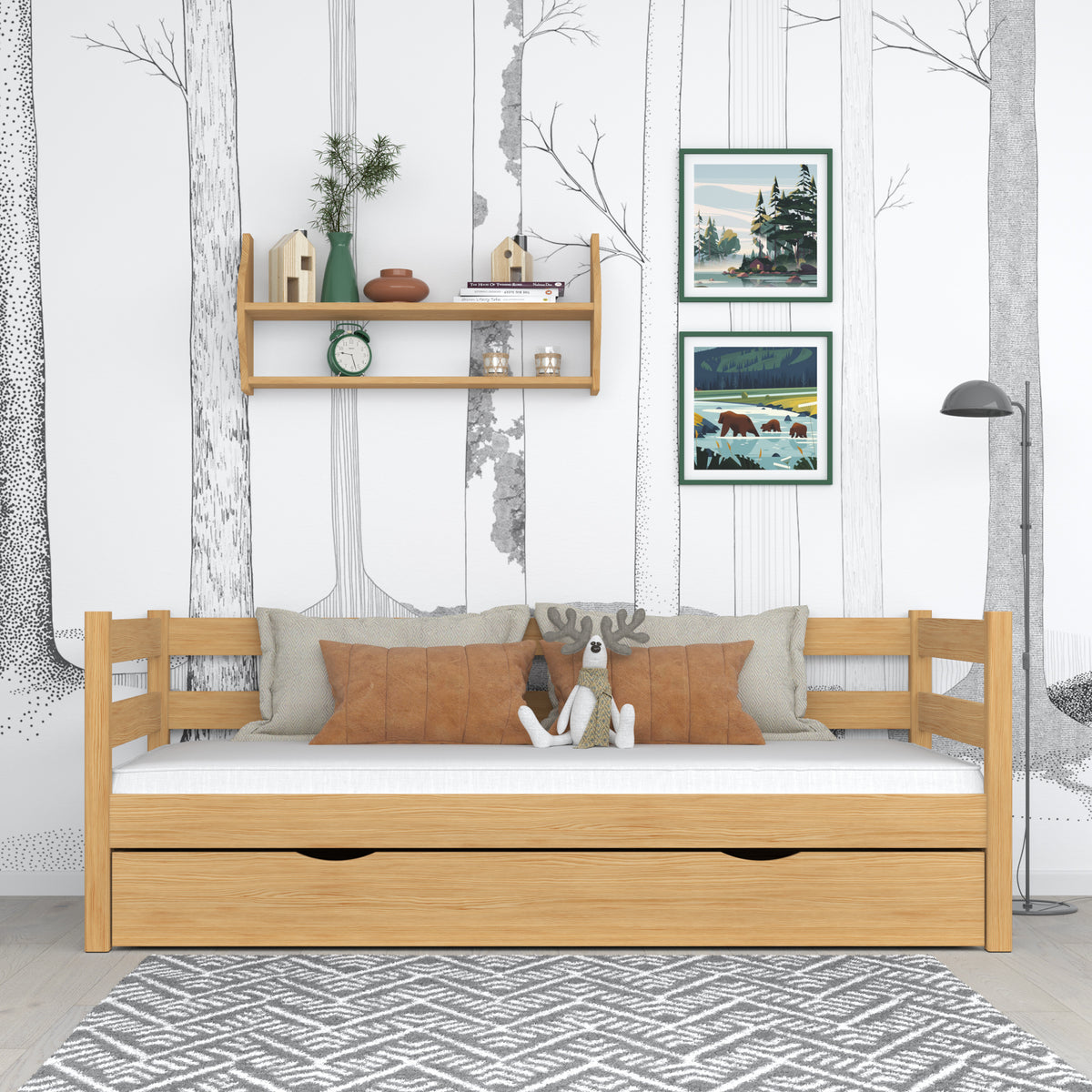 Medinė sofa-lova, natūrali pušis - atviras stalčius, sandėliukas patalynei
